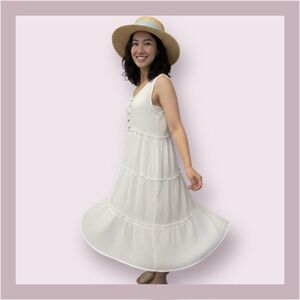 Naif Petite White Sleeveless Tiered Midi Dress